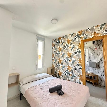 Apartamentos Playa Misericordias 马拉加 外观 照片